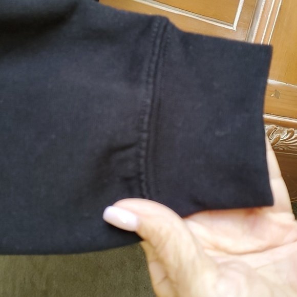 Black and green hoodie.‎ HAWAII..size medium. Very good used condition. - Picture 4 of 8